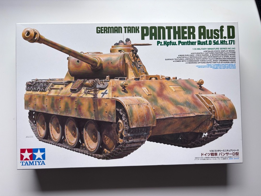 Tamiya 35345 1/35 German Panther Ausf.D Sd.Kfz 171 Medium Tank Model