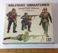 Tamiya 1:35 GERMAN ARMY INFANTRY, Plastic Kit #MM102 With Paperwork Japan