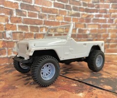 1/24 Scale: 18-Inch Fuel Nitro Wheels W/ Mud Tires; Jeep, Resin 1/25, 3D Print