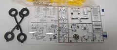 DONOR 1983-1986 NASCAR FORD THUNDERBIRD STOCK CAR KIT – YELLOW- MONOGRAM 1/24