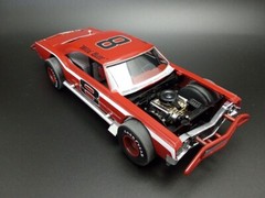1:25 Scale Model Kit 1965 Oldsmobile 88 Modified Stocker -Skill 2 AMT1474
