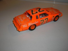 Vintage 1/24 #27 Old Milwaukee Pontiac Grand Prix for parts or restore Free SHIP