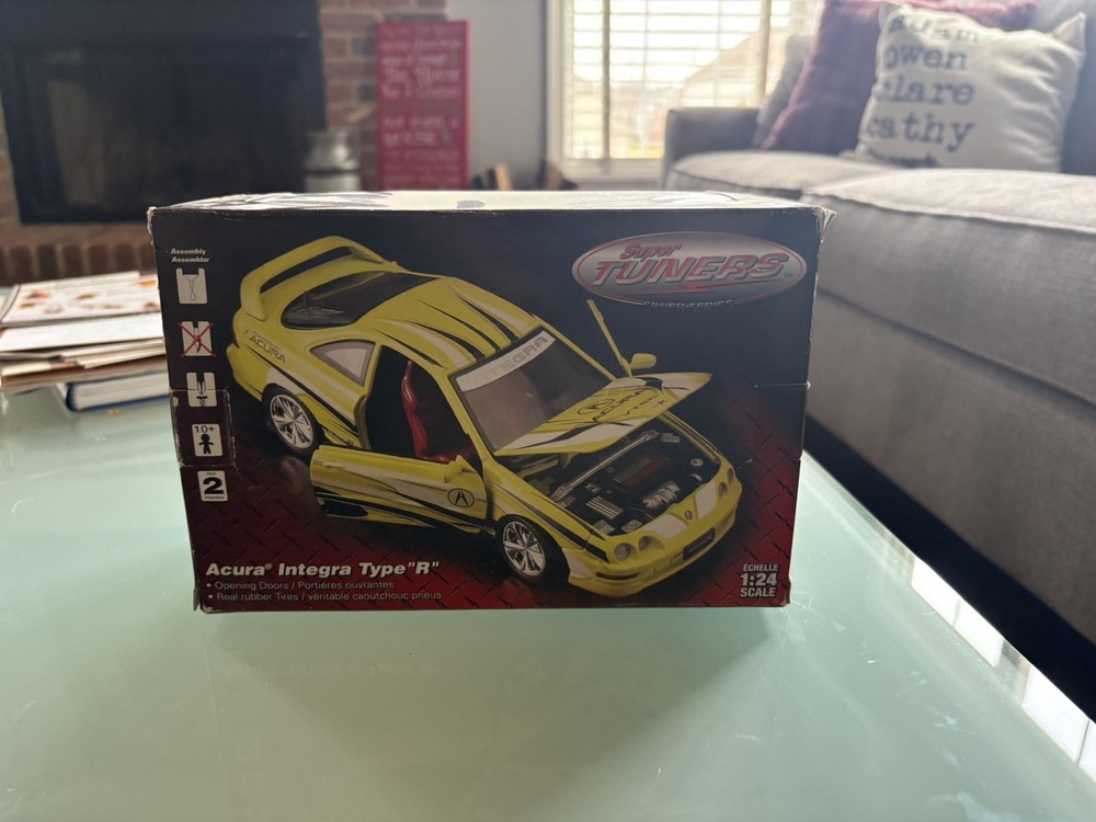 Acura Integra Type “R” Model Car