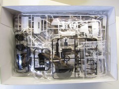 NuNu 1:24 Scale Kremer Porsche 935 (K3) 1979 Le Mans Winner model kit # PN24006