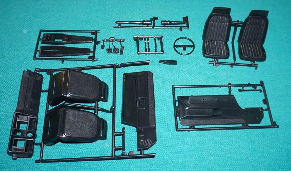 ’69 Camaro Revell 1/12 Interior Parts Etc.