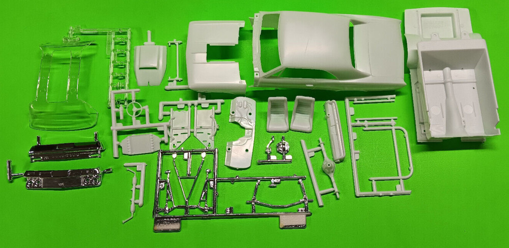 66 1966 Chevy Malibu SS 1/24 Body Hood Glass Bumper Interior Tub Frame Rear End