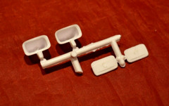 AMT 1964 Mercury Marauder Custom Head Rest 1/25