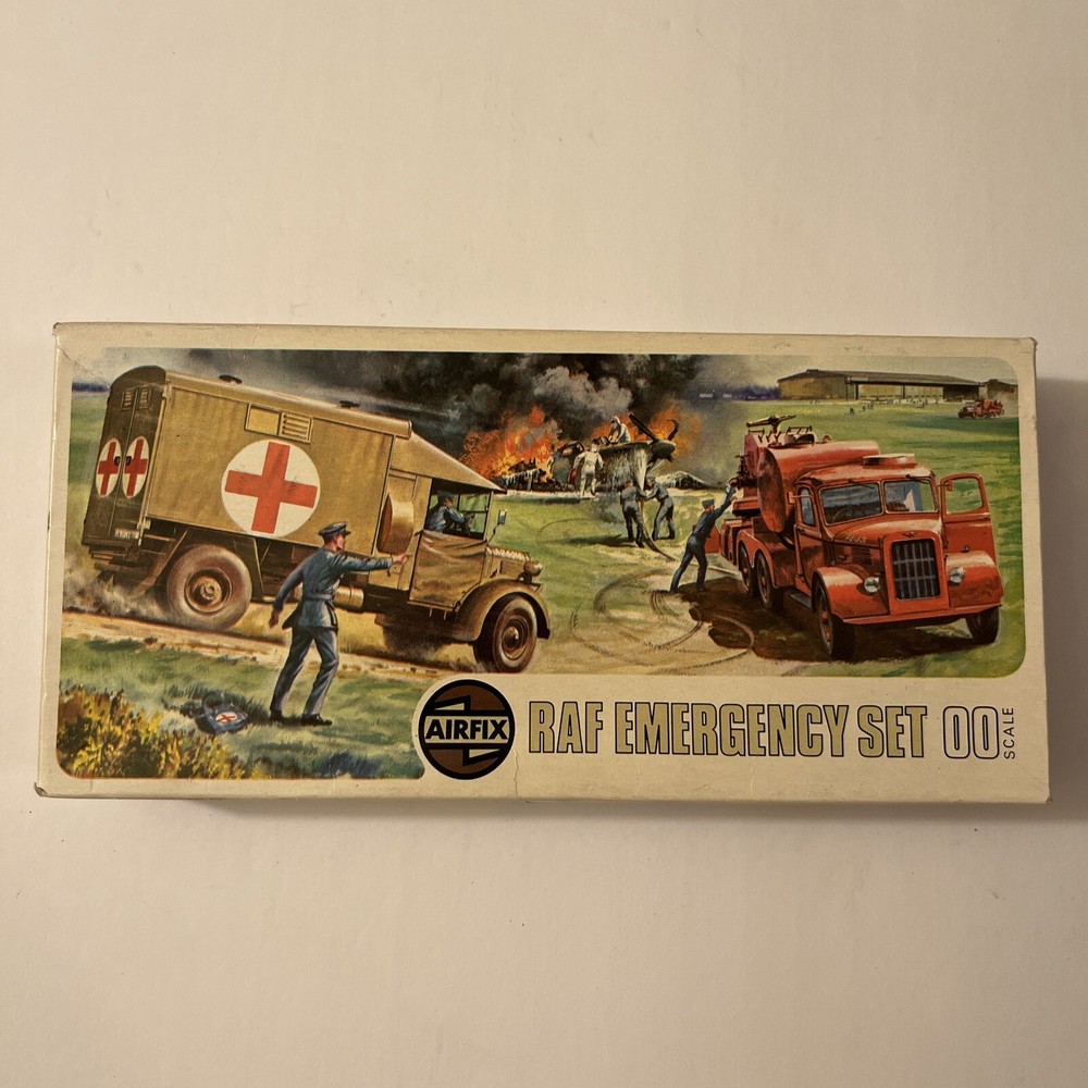 Airfix RAF Emergency Set OO 02304-5 Open Model Kit