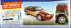 AMT1298M – Hot Wheels 1996 Ford Mustang GT (Snap) 1:25 Scale Model Kit