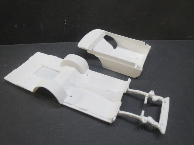 AWB Chassis & Interior Shell 1/25 from Fremont Racing Specialties