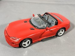 1/24 Scale Nicely Built Dodge Viper V-10 Model Car Red Mopar 1/25 Sidepipes