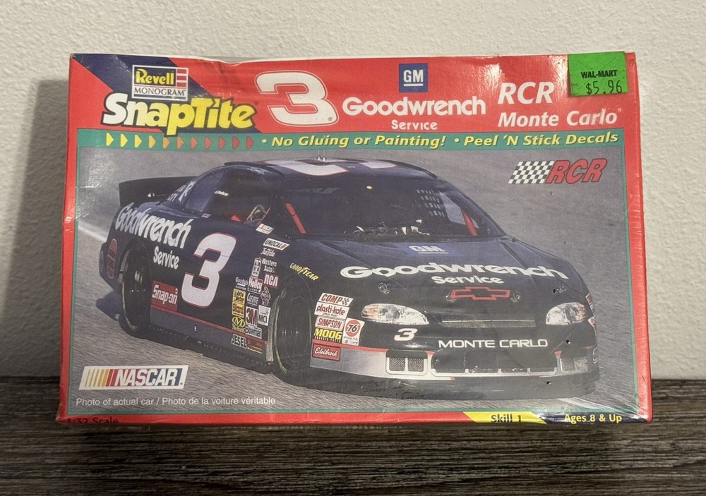 Dale Earnhardt #3 GM Goodwrench RCR Monte Carlo Revell/Monogram SnapTite Model