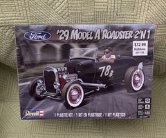 Revell 1/25 Scale Ford ’29 Model A Roadster 2’n1 Model Kit 85-4463 NIB Sealed