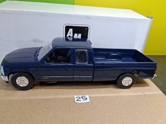 AMT/ERTL 1994 Chevrolet C-1500 Extended-Cab Pickup #6289 Blue Dealer PROMO NEW