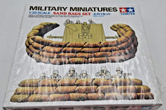 Vintage SEALED Tamiya Military Miniatures Sand Bag Set 35025 NIB