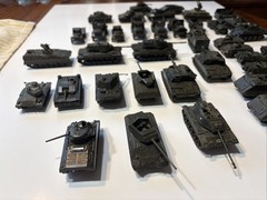 LOT Of 40 1/87 Roco Minitanks Austria 32 Tanks 8 Trucks DBGM HO SCALE