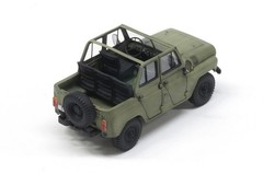 Camel Model Assembly Kit UAZ-469 1/72 Jeep Four-Wheel Drive SUV w/water Stickers