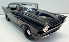 AMT 1:25 Scale 1957 Ford Custom Sedan Race Car Klaver Collection Built Model