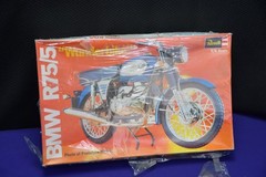 BMW R75/5 Revell Model 07902 Motorcycle Classic 1:8 Scale 1973