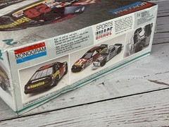 Monogram 1:24 Havoline Ford Thunderbird Skill 2 Model Kit #2430 NASCAR Davey