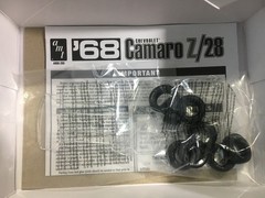 AMT ’68 CAMARO Z/28 UNASSEMBLED MODEL KIT 1:25 W/ PRE-PAINTED BODY