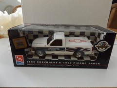 Promo Car 1995 Chevrolet C-1500 Brickyard 400, White 1/25 AMT-ERTL #6974