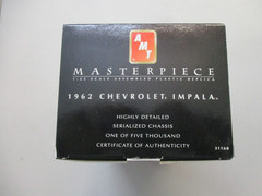 AMT MASTERPIECE 1962 WHITE & RED CHEVROLET CHEVY IMPALA REPLICA 1:25 MODEL NEW