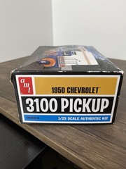 New AMT 1/25 Scale model 1950 Chevrolet 3100 Pickup Truck Union 76 New Open Box