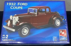 Ford 1932 Ford Coupe 1:25 scale AMT/Ertl Kit Model Sealed New