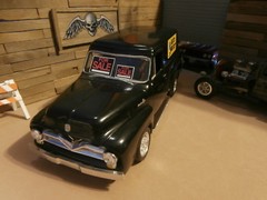 4 PRE-CUT GARAGE DIORAMA FOR SALE SIGNS 1:24 1:25 SCALE MODEL CAR & PICKUP TRUCK