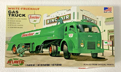 Atlantis White-Freuhauf SINCLAIR Gas Truck 1:48 Model Kit H1402 NIB Parts Sealed
