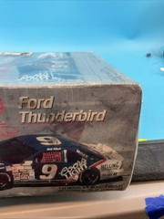 AMT #9 Coors Light Ford Thunderbird Bill Elliott Kit # 6740 Factory Sealed 1:25