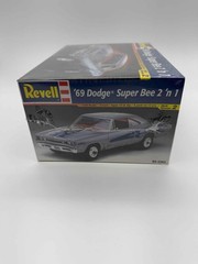 2001 1969 Revell Dodge Super Bee 2’n 1 Model Kit 1:24 Scale Sealed #85-2263