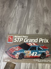 AMT ERTL #43 Richard Petty STP Grand Prix 6728 Vintage NASCAR Model 1:25 SEALED!