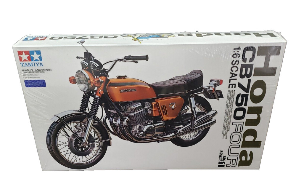 SEALED NEW TAMIYA #16001/12000 1/6 HONDA CB750 FOUR T7