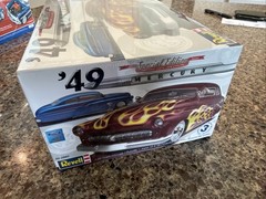 REVELL 1949 MERCURY SPECIAL EDITION FACTORY SEALED KIT! CIRCA 2009! VMCP!