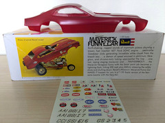 L@@K! *RARE *VINTAGE REVELL MAVERICK FUNNY CAR KIT **100% COMPLETE **SUPER C@@L!