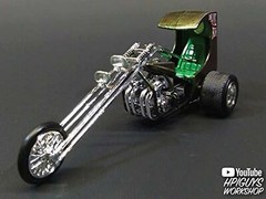 Skill 2 Model Kit Mail Box Chopper Trike (Ed Big Daddy Roth’s) Trick Trikes S…