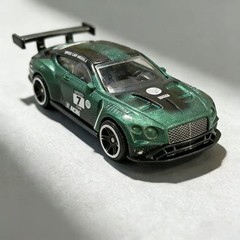 1/64 Diecast Car Model Diorama Mini Continental GT3 Forest Green Hot Wheels