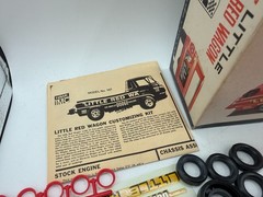 Vintage IMC Dodge LITTLE RED WAGON / Kit No. 107-200 / 1/25 Scale Model