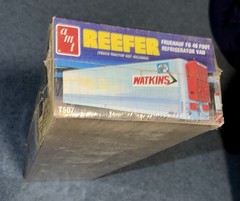 AMT Ertl 1/25 Reefer Watkins Refrigerator Van Model Kit / #T507 / SEALED