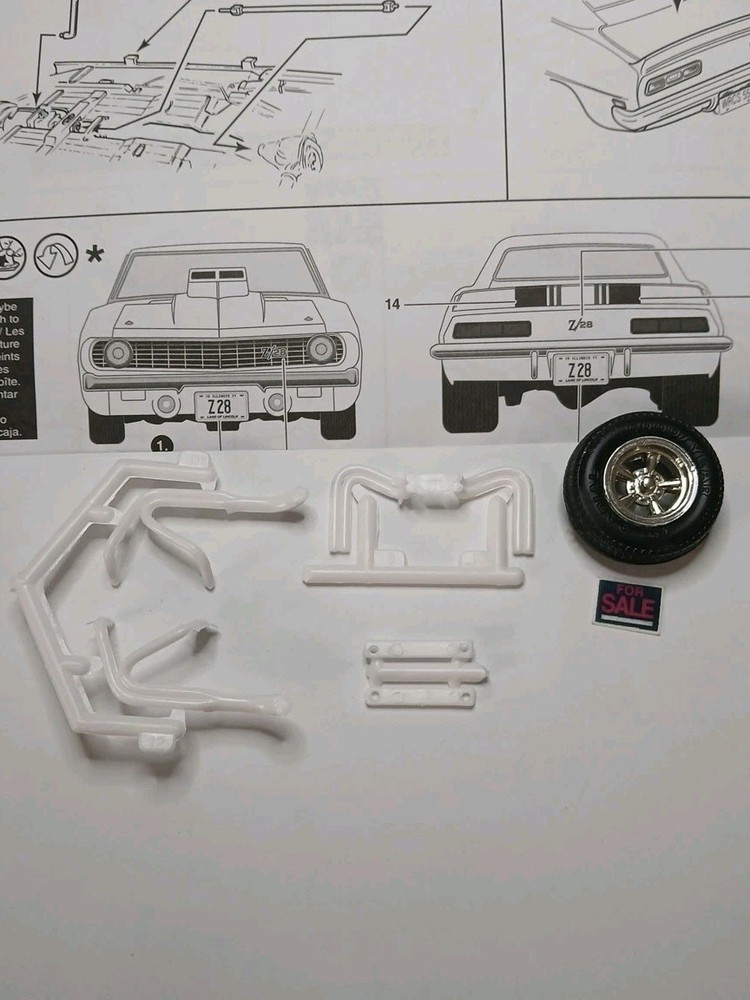 Junkyard AMT REVELL 1/24 1/25 small block Chevy headers model car kit parts A