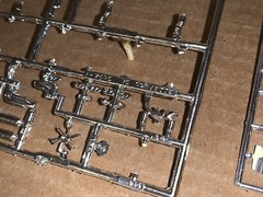 Vintage Junkyard Lot Of Plastic Model Car Chrome Grids (Lot Jy352)