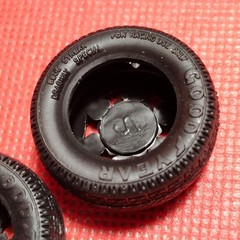 Wide Blue Streak Rear Tires 1988 Chevy Corvette 1:25 scale model car part MPC