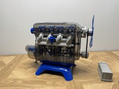 Discovery Mindblown Model Engine Building Kit 4 Cylinder Combustion (FOR PARTS )