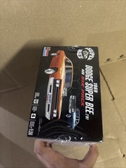 Monogram 1969 DODGE SUPER BEE 440 SIX PACK 2’n1 MODEL KIT 1/24 Scale – NEW