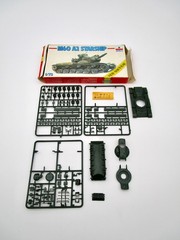 Vintage ESCI 1/72 Armor Model Kit Lot – M60 A2 Starship 8316 & StuG III 8328