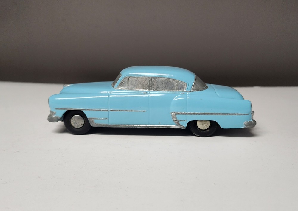 1954 Banthrico Chrysler TRUE Promo car BANK XXXXX-RARE car/color & MINT cond!