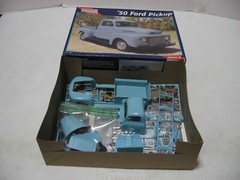 Monogram 1950 Ford Pickup 1/25 Scale Model Kit #2457