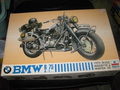 Mint in box parts sealed BMW R 75 A/1 Solo by ESCI in 1/9 scale